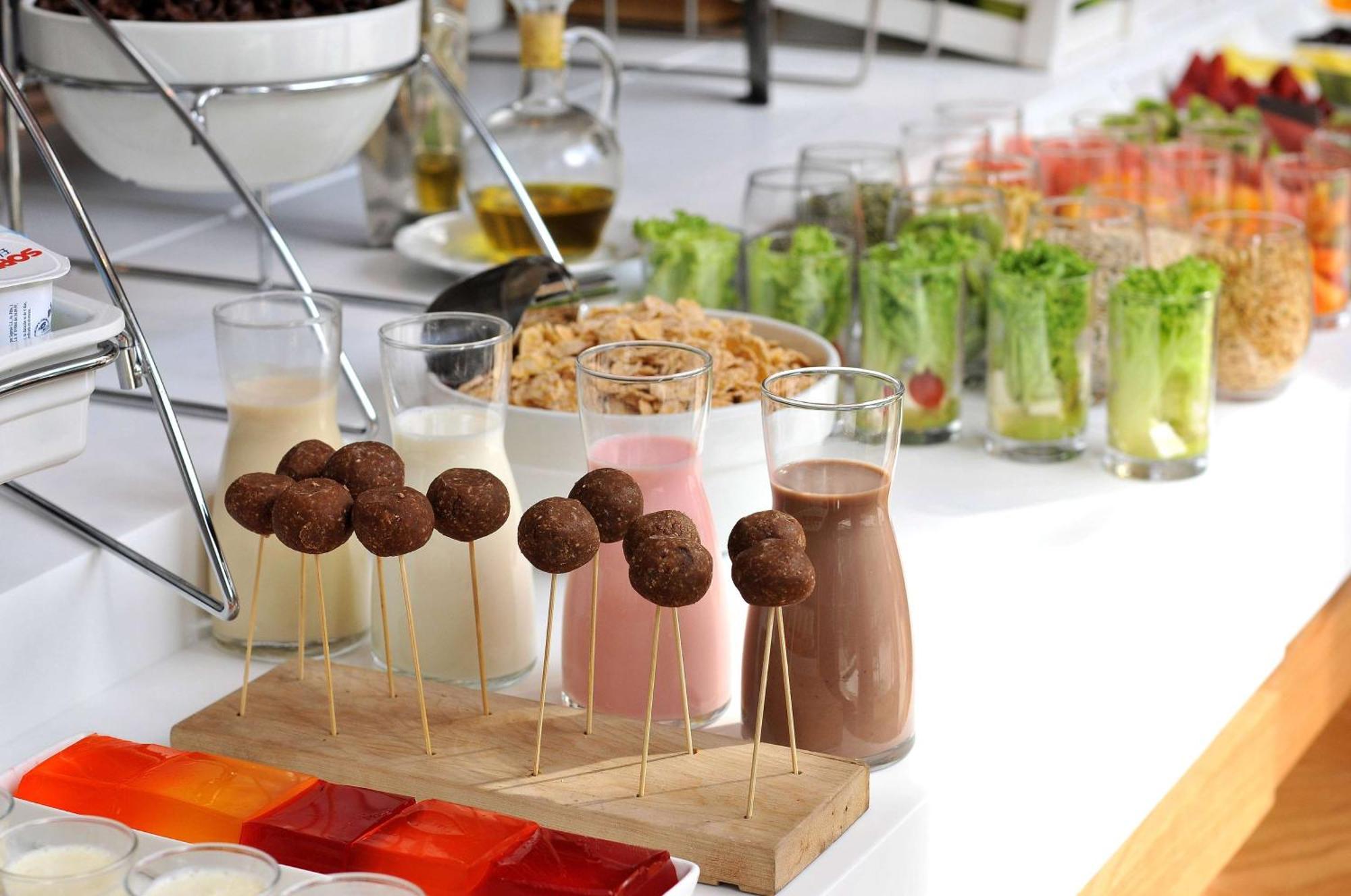Hotel Nh Collection Plaza Santiago de Chile Exteriér fotografie A selection of smoothies