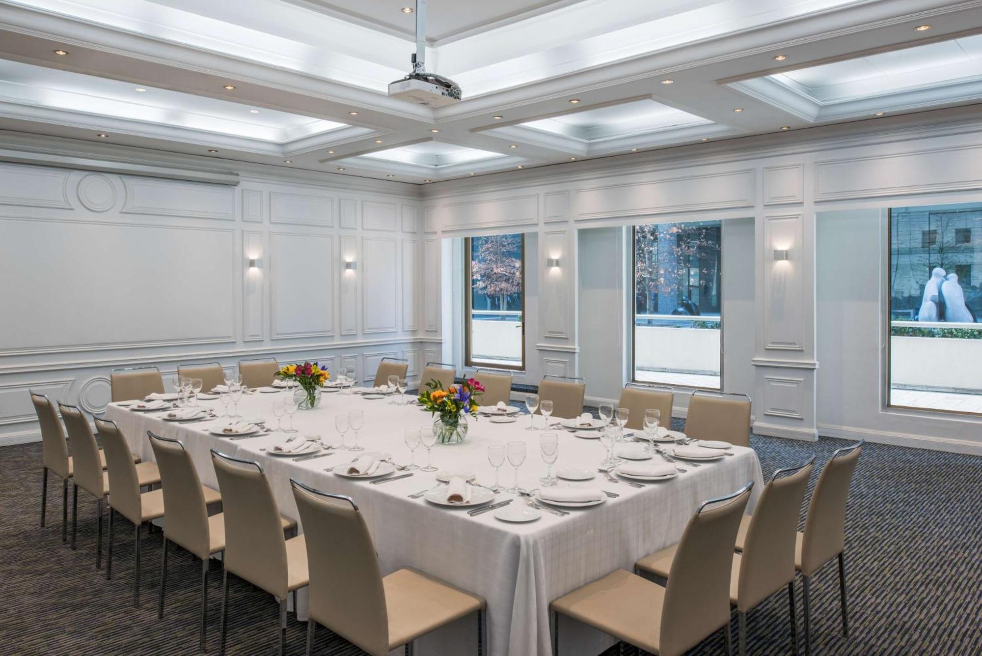 Hotel Nh Collection Plaza Santiago de Chile Exteriér fotografie The Boardroom