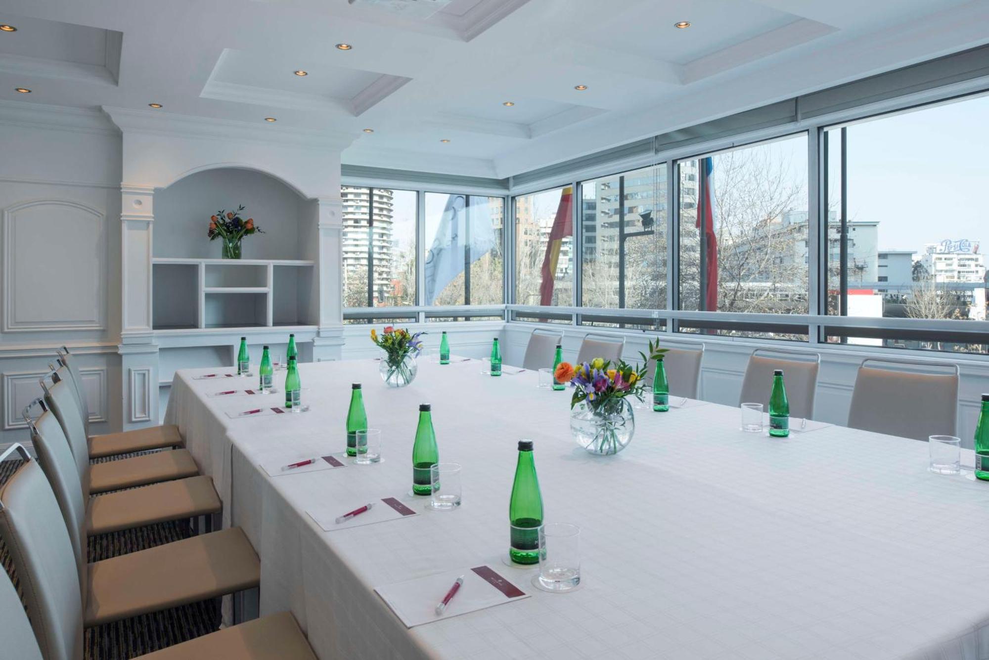 Hotel Nh Collection Plaza Santiago de Chile Exteriér fotografie The Boardroom