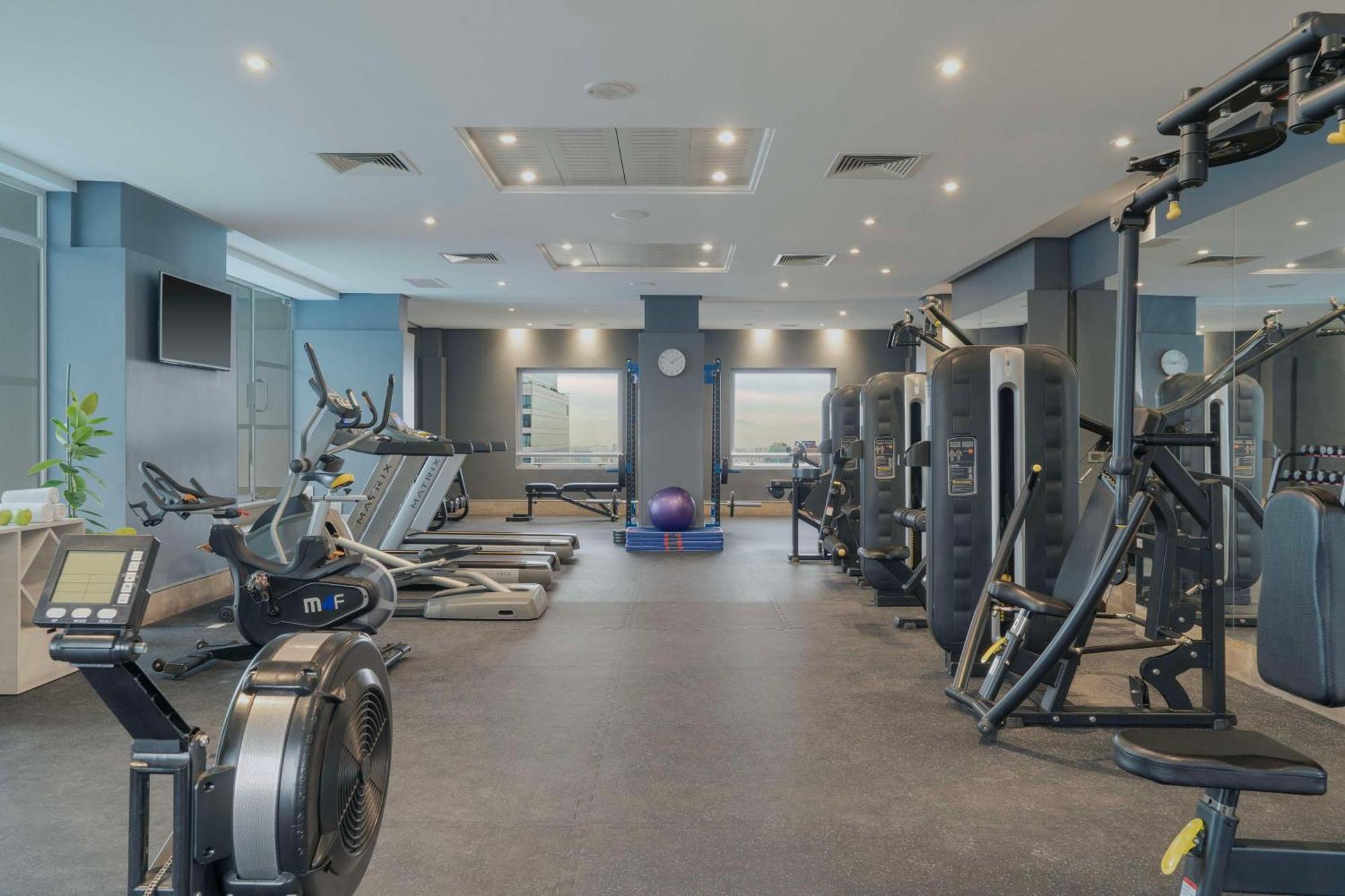 Hotel Nh Collection Plaza Santiago de Chile Exteriér fotografie The gym at the hotel